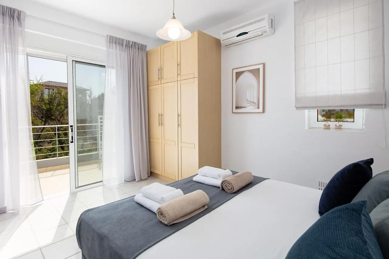 Tersanas Seaside Apartment Chorafakia